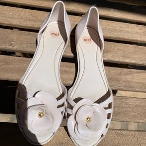 MEL Dreamed by Melissa cream flats - summer shoes